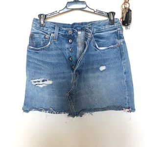 denim levi’s skirt